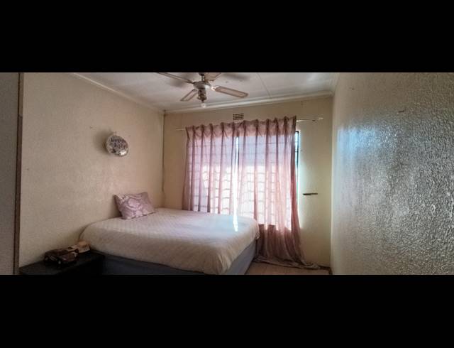3 BEDROOM HOUSE FOR SALE IN WITPOORTJIE
